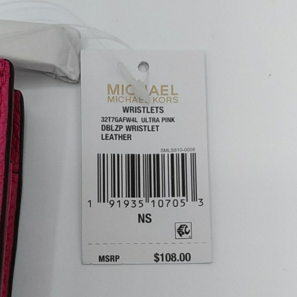 MK Adele smartphone wristlet Ultra Pink - Picture 4 of 5